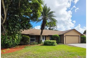 3930 Black Forest Circle, Boynton Beach, FL 33436 - MLS#B26014569