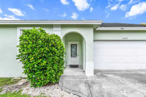 1087 Salmon Isle, Greenacres, FL 33413 - MLS#B26014576