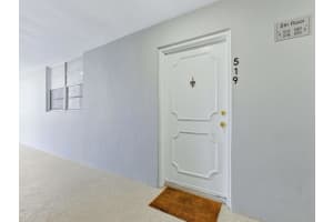 5500 2nd Avenue, Boca Raton, FL 33487 - MLS#B26014583