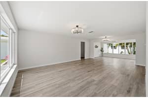 2631 Golf Boulevard, Pompano Beach, FL 33064 - MLS#B26014623