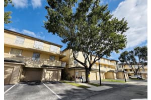 2060 Greenview Shores Boulevard, Wellington, FL 33414 - MLS#B26014671