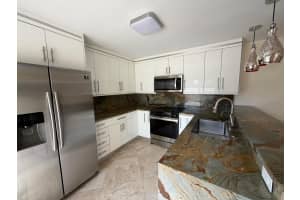 22200 Boca Rancho Drive, Boca Raton, FL 33428 - MLS#B26014688