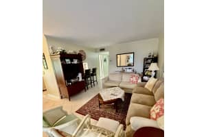 3402 Cynthia Lane, Lake Worth Beach, FL 33461 - MLS#B26014697