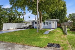 712 10th Avenue, Pompano Beach, FL 33060 - MLS#B26014726
