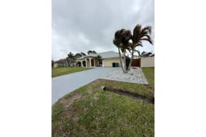 1742 Effland Avenue, Port Saint Lucie, FL 34953 - MLS#B26014728