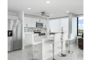 1500 Presidential Way, West Palm Beach, FL 33401 - MLS#B26014771