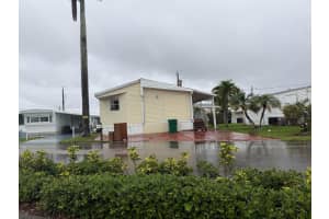 8557 18th Street, Davie, FL 33324 - MLS#B26014775