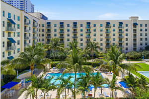 610 Clematis Street, West Palm Beach, FL 33401 - MLS#B26014781