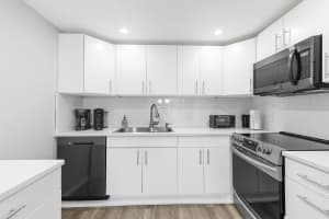 1032 Ventnor H Crescent, Deerfield Beach, FL 33442 - MLS#B26014796