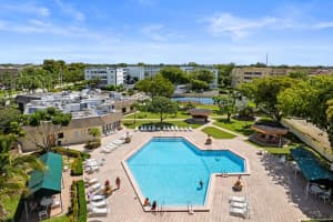 4000 44th Avenue, Lauderdale Lakes, FL 33319 - MLS#B26014805