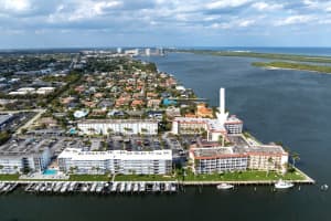 105 Paradise Harbour Boulevard, North Palm Beach, FL 33408 - MLS#B26014830