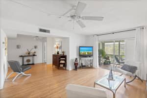 25 13th Street, Boca Raton, FL 33432 - MLS#B26014837