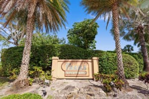 402 Lakeview Drive, Royal Palm Beach, FL 33411 - MLS#B26014851