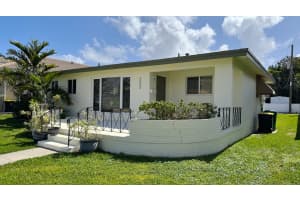 222 2nd Terrace, Dania Beach, FL 33004 - MLS#B26014865