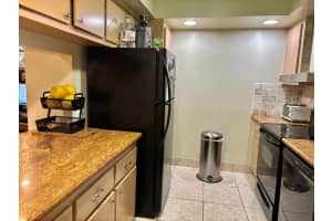 8600 34th Place, Sunrise, FL 33351 - MLS#B26014873