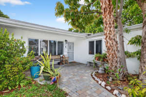 1935 25th Avenue, Fort Lauderdale, FL 33316 - MLS#B26014891