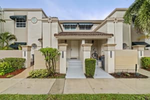6553 Via, Boca Raton, FL 33433, Boca Raton, FL 33433 - MLS#B26014898