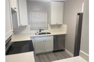 9461 Evergreen Place, Davie, FL 33324 - MLS#B26014904