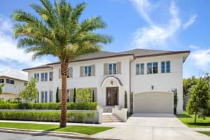 122 Bloomfield Drive, West Palm Beach, FL 33405 - MLS#B26014931