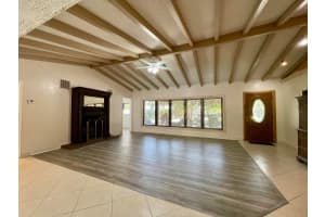 2725 27th Court, Fort Lauderdale, FL 33306 - MLS#B26014947