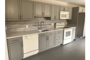 142 8th Avenue, Delray Beach, FL 33444 - MLS#B26014953