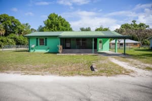 1120 8th Court, Okeechobee, FL 34974 - MLS#B26014960