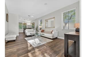 552 Penta Court, Weston, FL 33327 - MLS#B26014968