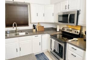 1067 3rd Street, Hallandale Beach, FL 33009 - MLS#B26014975