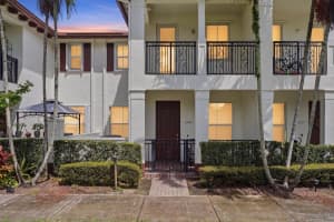 4501 Mimosa Terrace, Coconut Creek, FL 33073 - MLS#B26015036