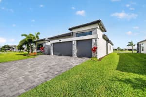 11185 White Balsam Avenue, Boynton Beach, FL 33473 - MLS#B26015072