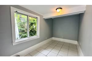 313 Lakeside Drive, Lake Worth Beach, FL 33460 - MLS#B26015079