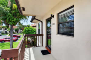 7245 Golf Colony Court, Lake Worth, FL 33467 - MLS#B26015142