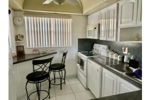 6670 Royal Palm Boulevard, Margate, FL 33063 - MLS#B26015203