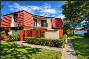 3915 Victoria Drive, West Palm Beach, FL 33406 - MLS#B26015208