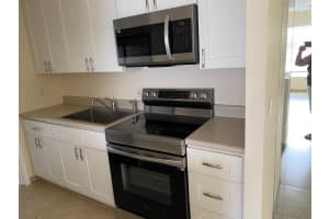 200 Main Boulevard, Boynton Beach, FL 33435 - MLS#B26015219