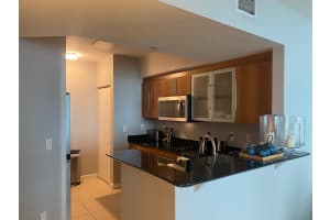 325 Biscayne Boulevard, Miami, FL 33131 - MLS#B26015229