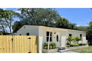 1525 14th Court, Fort Lauderdale, FL 33311 - MLS#B26015240