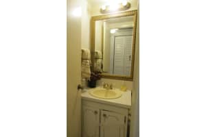 2102 1st Way, Boynton Beach, FL 33435 - MLS#B26015273