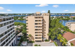 3581 Ocean Boulevard, South Palm Beach, FL 33480 - MLS#B26015277