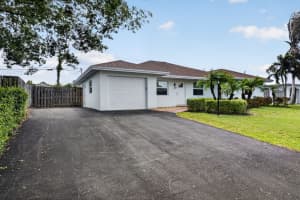 364 Venus Avenue, Jupiter, FL 33469 - MLS#B26015314