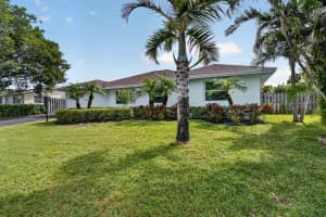 364 Venus Avenue, Jupiter, FL 33469 - MLS#B26015314