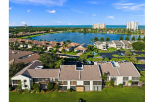 3225 Lakeview Circle, Fort Pierce, FL 34949 - MLS#B26015326