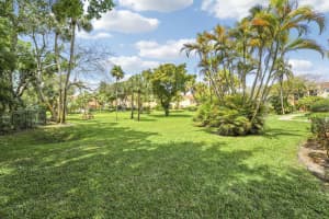 127 Yacht Club Way, Hypoluxo, FL 33462 - MLS#B26015333