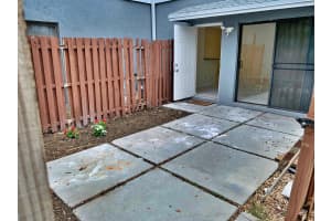 13 Crossings Circle, Boynton Beach, FL 33435 - MLS#B26015343