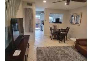 32 20th Court, Wilton Manors, FL 33305 - MLS#B26015345
