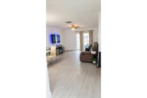 2898 Ashley Dr Drive, West Palm Beach, FL 33415 - MLS#B26015377