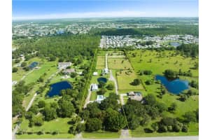 8530 8th Street, Vero Beach, FL 32968 - MLS#B26015385