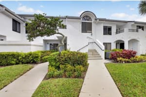 7563 Glendevon Lane, Delray Beach, FL 33446 - MLS#B26015405