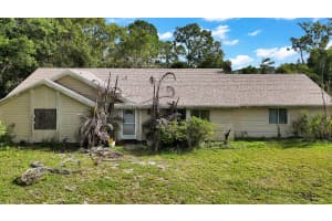 8631 Hidden Pines Road, Fort Pierce, FL 34945 - MLS#B26015442