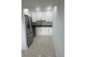 2100 Springdale Boulevard, Palm Springs, FL 33461 - MLS#B26015443